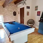 Prázdninový dům Gite De Charme Piscine Privee Chauffee Climatise Wifi Aux Portes Du Perigord Entre Villereal Et Monpazier *