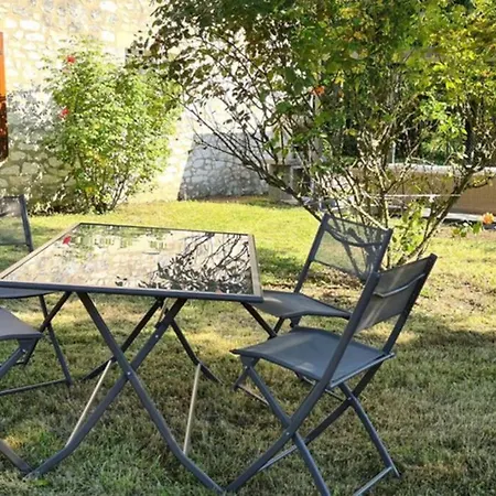 Gite De Charme: Périgord Retreat With Heated Pool & Wi-fi