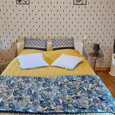 Holiday home Gite De Charme: Périgord Retreat With Heated Pool & Wi-fi