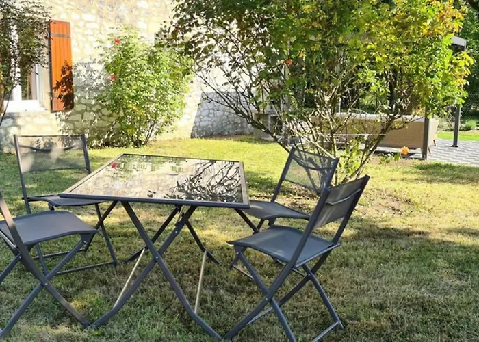 Gite De Charme Piscine Privee Chauffee Climatise Wifi Aux Portes Du Perigord Entre Villereal Et Monpazier