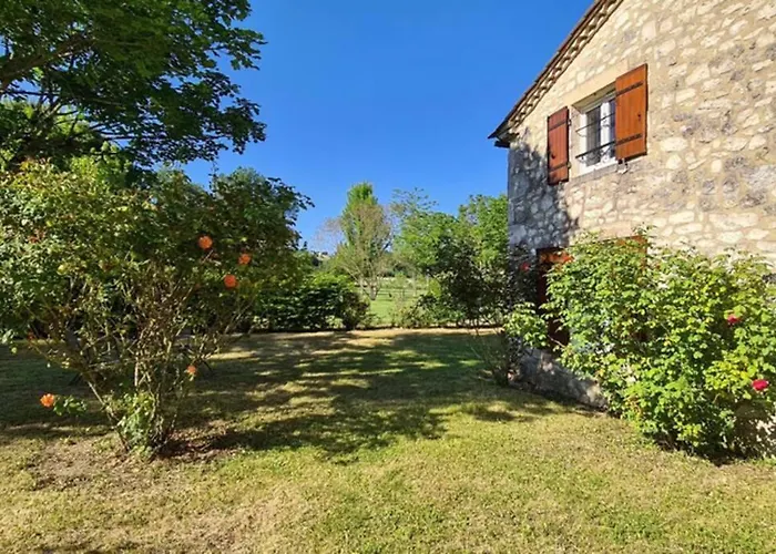 Gite De Charme Piscine Privee Chauffee Climatise Wifi Aux Portes Du Perigord Entre Villereal Et Monpazier