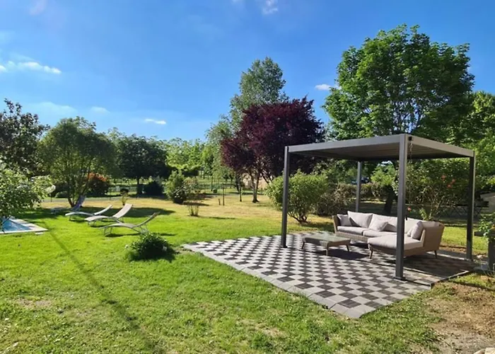 Gite De Charme Piscine Privee Chauffee Climatise Wifi Aux Portes Du Perigord Entre Villereal Et Monpazier Σπίτι διακοπών *