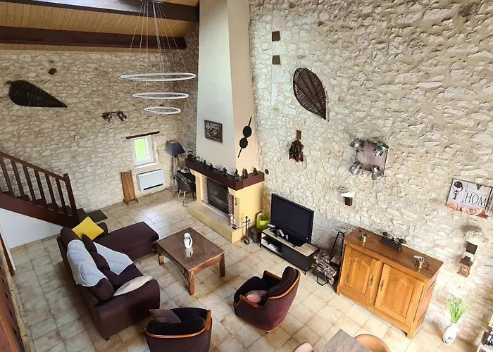Gite De Charme Piscine Privee Chauffee Climatise Wifi Aux Portes Du Perigord Entre Villereal Et Monpazier Parranquet