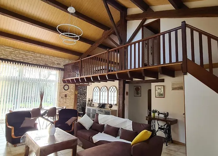 Gite De Charme Piscine Privee Chauffee Climatise Wifi Aux Portes Du Perigord Entre Villereal Et Monpazier Parranquet